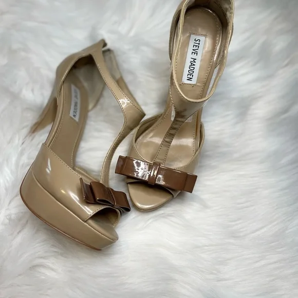 Steve Madden Hartache Heels - Picture 3 of 4